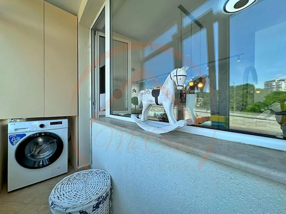 Ferienwohnung Stylish 1Br With Luxe Amenities Warna